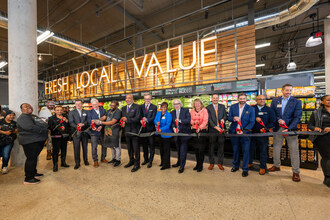 Meijer opened Fairfax Market in Cleveland today, bringing a mix of fresh, local and convenient food at low prices to customers in Cleveland’s Fairfax neighborhood